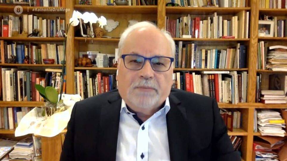 Δήλωση βόμβα Παυλάκη! Δεν αρκούν τα εμβόλια…Δεν υπάρχουν εμβολιασμένοι και ανεμβολιαστοι