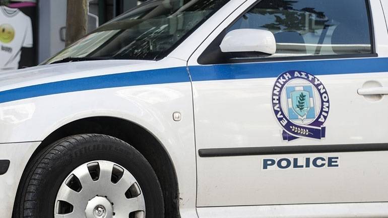 Λάρισα- Σύλληψη ανήλικων μαθητών για παιδική πορνογραφία