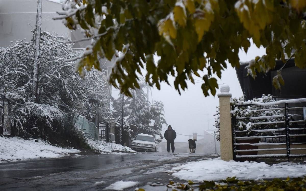 Καιρός: Ισχυρές βροχές και χιόνια το Σαββατοκύριακο - Νεφώσεις και τοπικές βροχές σήμερα