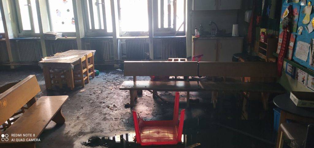 ΦΩΤΟΓΡΑΦΙΕΣ – Καλαμαριά: Προσωρινή μεταστέγαση του 27ου Νηπιαγωγείου, εξαιτίας της πυρκαγιάς