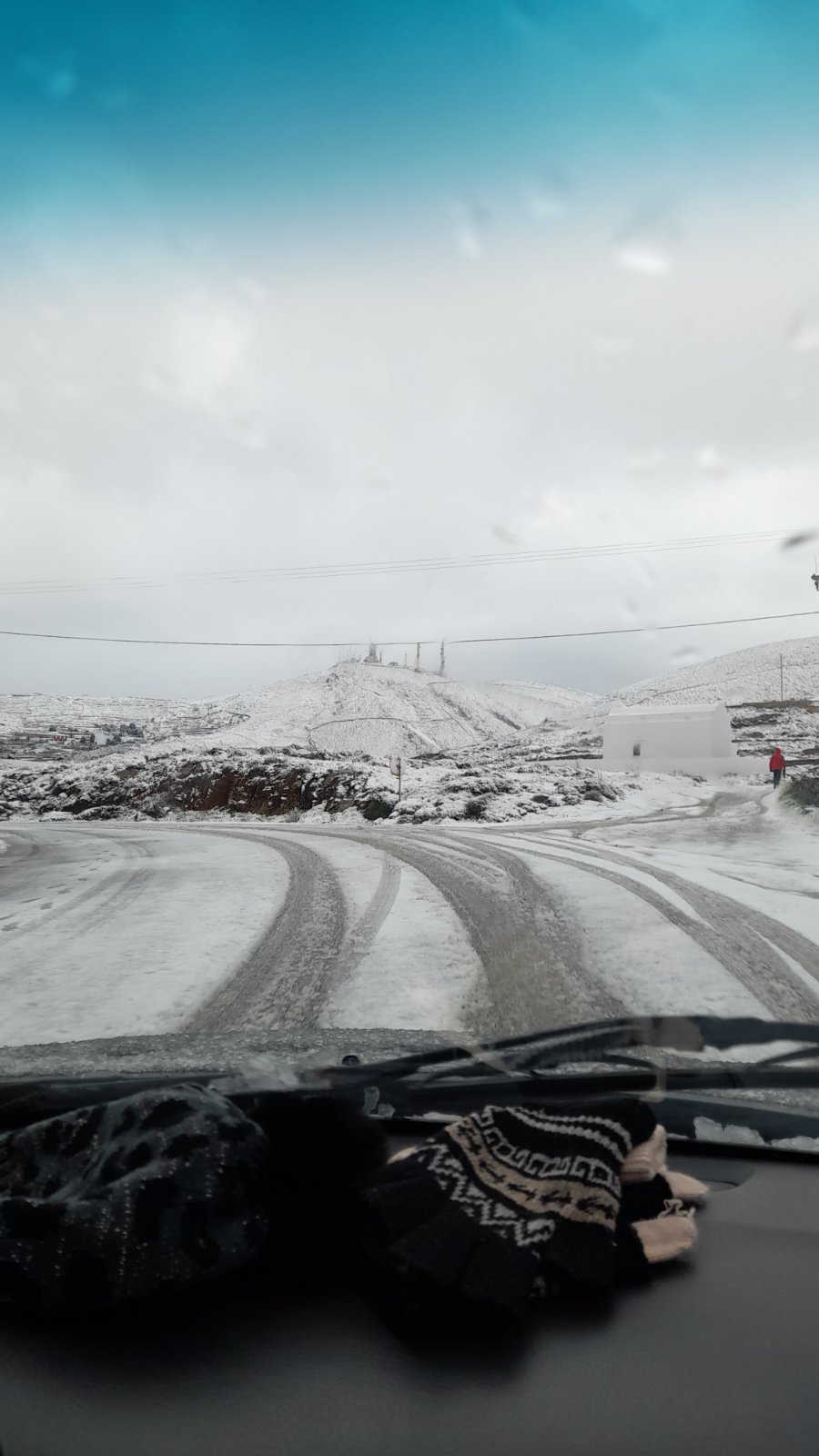 ΦΩΤΟΓΡΑΦΙΕΣ -Σε εξέλιξη το 2ο κύμα της κακοκαιρίας «Ελπίδα»- Βαρυχειμωνιά σε όλη τη χώρα