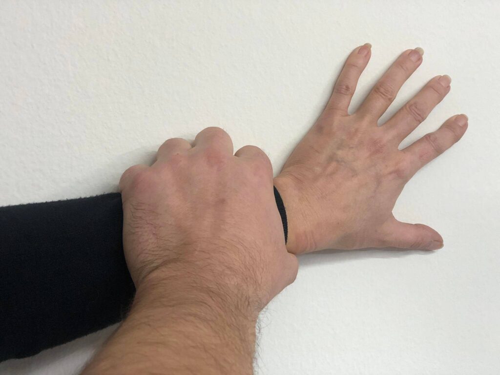 Σοκ στη Θεσσαλονίκη: 17χρονη κατήγγειλε το βιασμό της