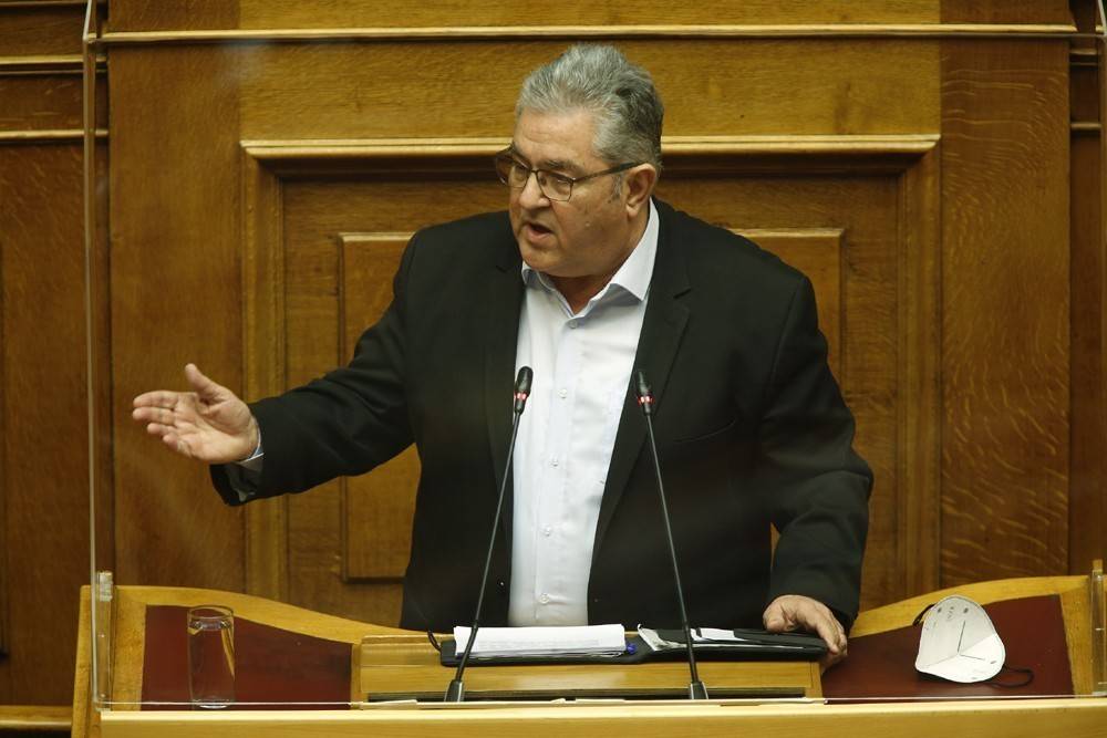 Συλλυπητήριο μήνυμα του Δ. Κουτσούμπα για τον θάνατο του Χρ. Σαρτζετάκη