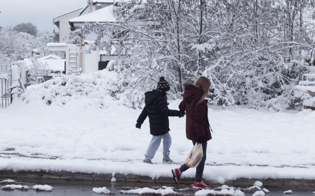 Κλειστά σχολεία σε περιοχές του Δ. Λαγκαδά λόγω χιονόπτωσης
