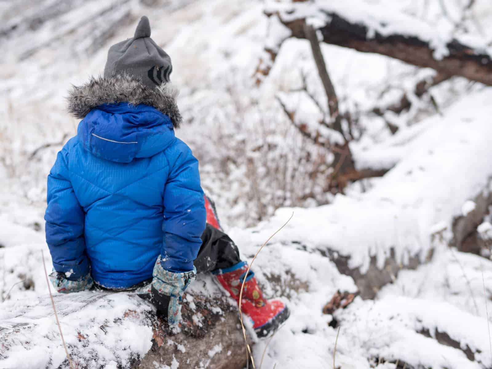 Χιονίζει στη δυτική Μακεδονία- Προβλήματα στη λειτουργία των σχολείων