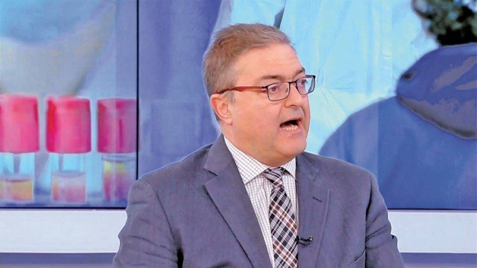 ΒΙΝΤΕΟ – Βασιλακόπουλος: «Αν το πρόστιμο αφαιρείτο από τη σύνταξη θα είχαμε 500.000 εμβολιασμένους»