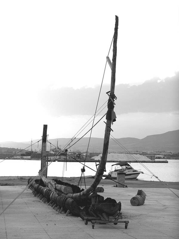 Στη σκιά της Αργούς