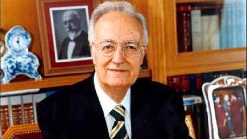 Στη Μητρόπολη Αθηνών σήμερα η κηδεία του πρώην ΠτΔ Χρήστου Σαρτζετάκη