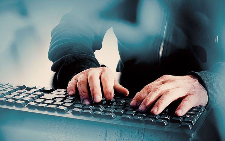 Θύμα απάτης ανθοπώλης στη Σκιάθο. Του άρπαξαν πάνω από 20000 ευρώ