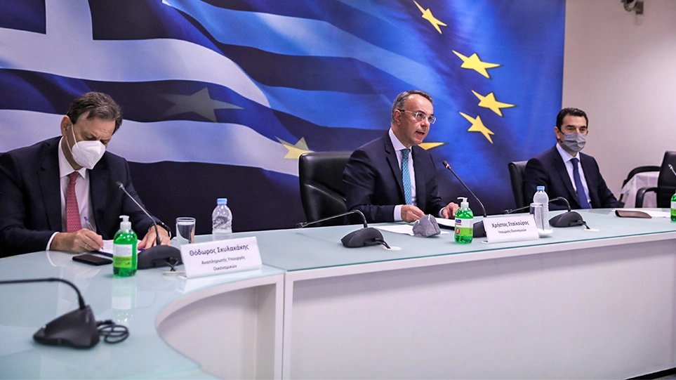 LIVE η εξειδίκευση των μέτρων στήριξης των πολιτών απέναντι στην ακρίβεια