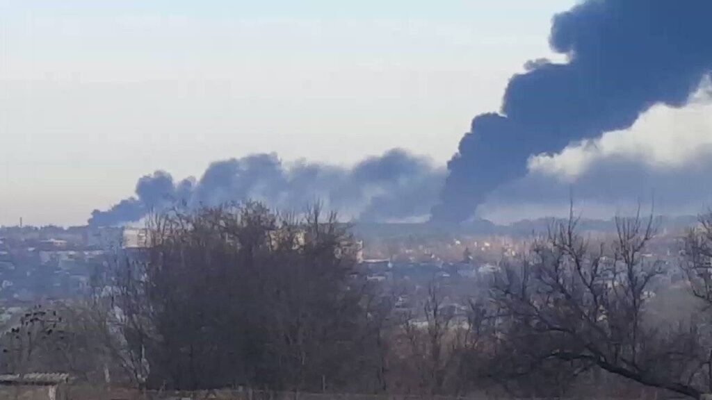 23η πολέμου στην Ουκρανία: Εκρήξεις και νέοι βομβαρδισμοί σε Κίεβο και Λβιβ