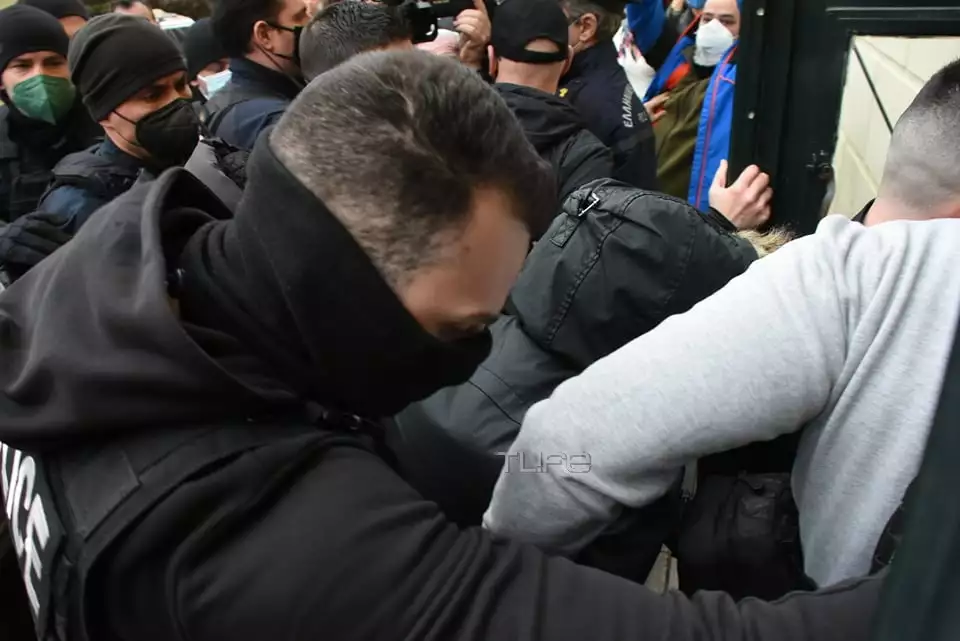 Ρούλα Πισπιρίγκου: «Δεν σκότωσε τη Τζωρτζίνα – Τη στηρίζουμε» λένε η αδερφή και η μητέρα της
