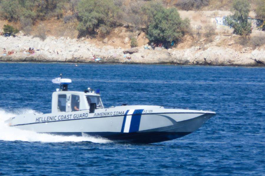 Ναυάγιο ανοιχτά της Λέσβου: Τουλάχιστον έξι νεκροί σε ναυάγιο