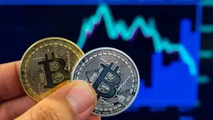 Προφυλακίστηκαν τρεις κατηγορούμενοι για την απάτη – «πυραμίδα» με κρυπτονομίσματα – Ελεύθεροι με όρους οι άλλοι 14