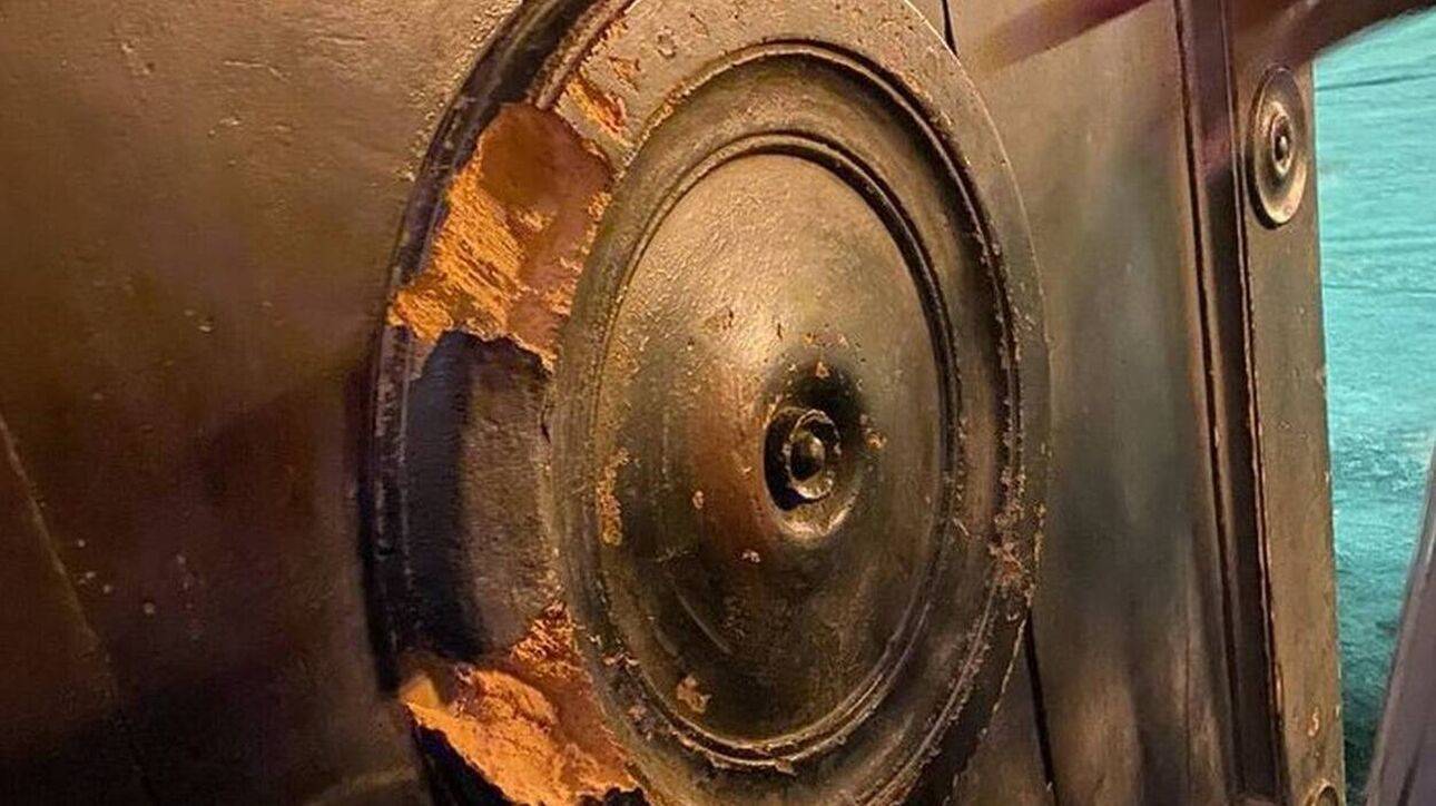 Βανδάλισαν την ιστορική Αυτοκρατορική Πύλη της Αγίας Σοφίας στην Κωνσταντινούπολη