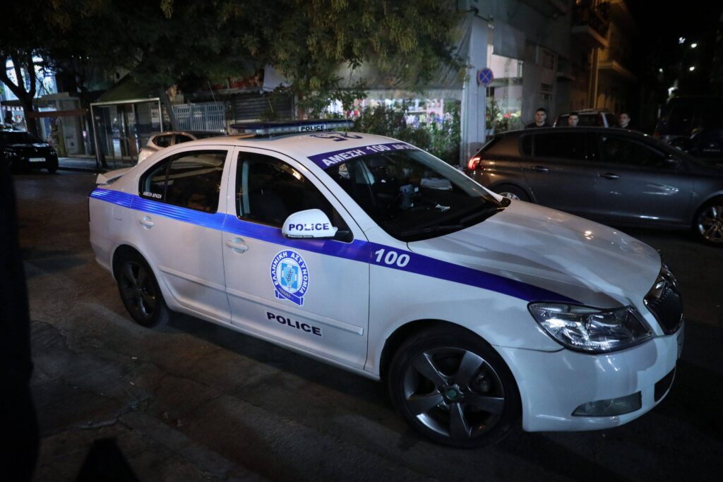 Τυχαία εντοπίστηκε εκρηκτικός μηχανισμός σε πολυκατοικία στα Ιλίσια