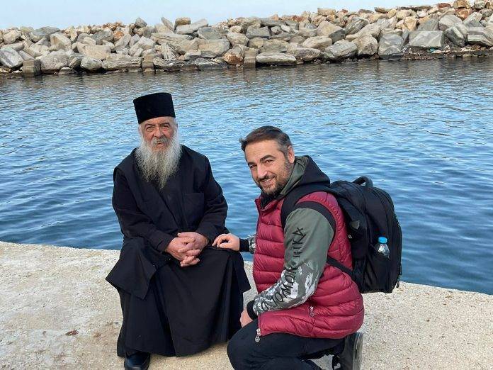 Γέροντας Μεθόδιος: "Για μένα έρχεται ο Γ' Παγκόσμιος Πόλεμος και πείνα μεγάλη. Να μετανοήσουμε. Να επιστρέψουμε στις ρίζες μας. Να είμαστε Έλληνες Ορθόδοξοι, για να μας σκεπάσει ο Θεός" - ΗΧΗΤΙΚΟ Focus FM