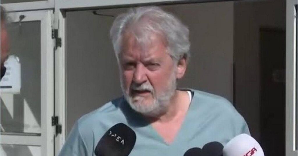 Ν. Καπραβέλος: «Το 40% των διασωληνωμένων είναι πλήρως εμβολιασμένοι»