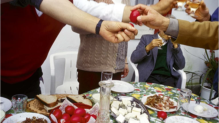 Πανάκριβο το φετινό πασχαλινό τραπέζι