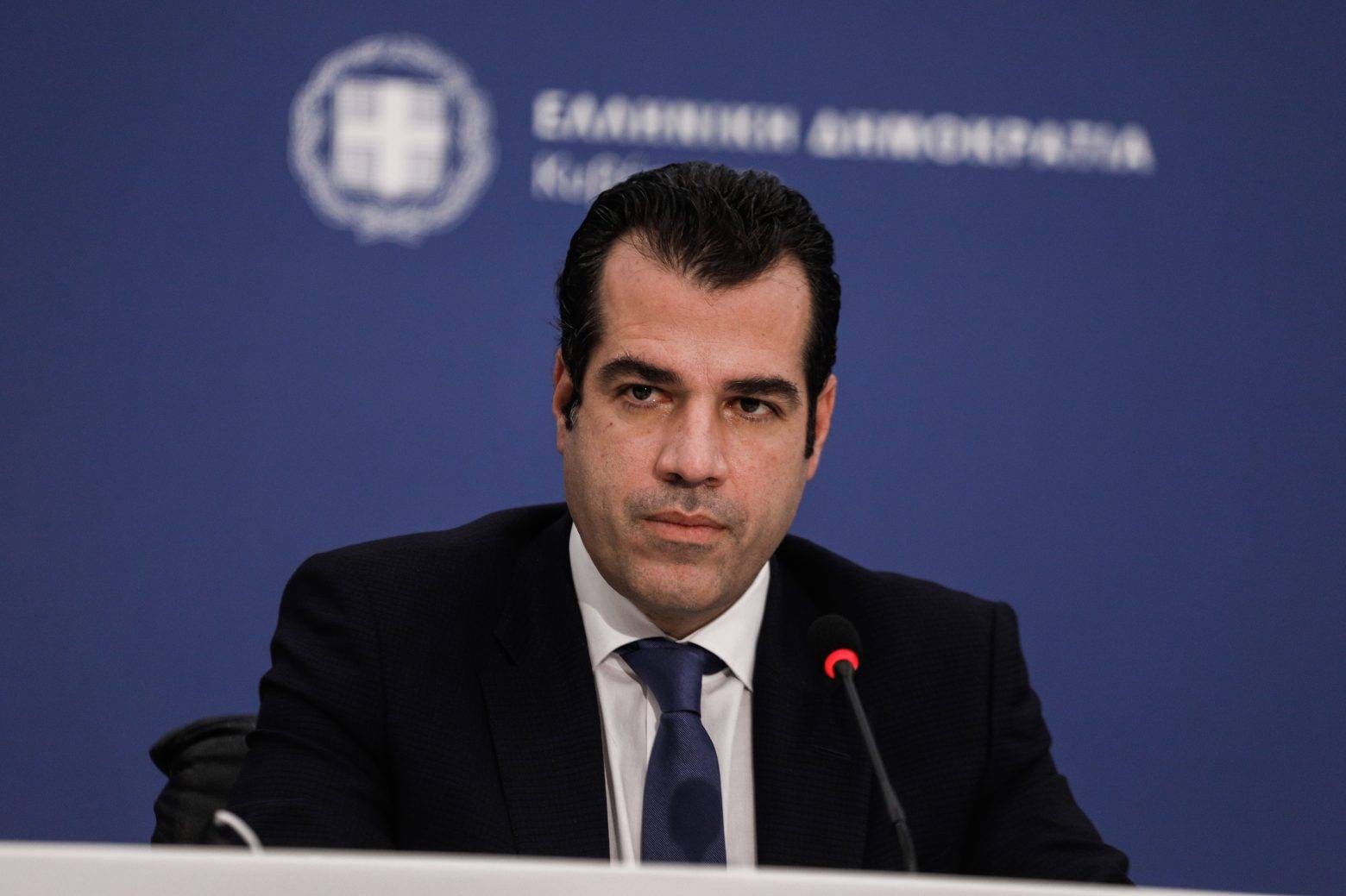 Aνακοινώσεις Πλεύρη στις 11:00 για την αναστολή των μέτρων