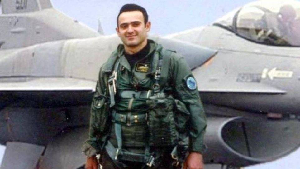 16 χρόνια κλείνουν από το θάνατο του Κωνσταντίνου Ηλιάκη που έχασε τη ζωή του σε αερομαχία στο Αιγαίο