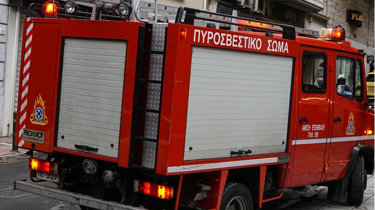 Αθήνα: Πυρκαγιά σε κέντρο αστέγων