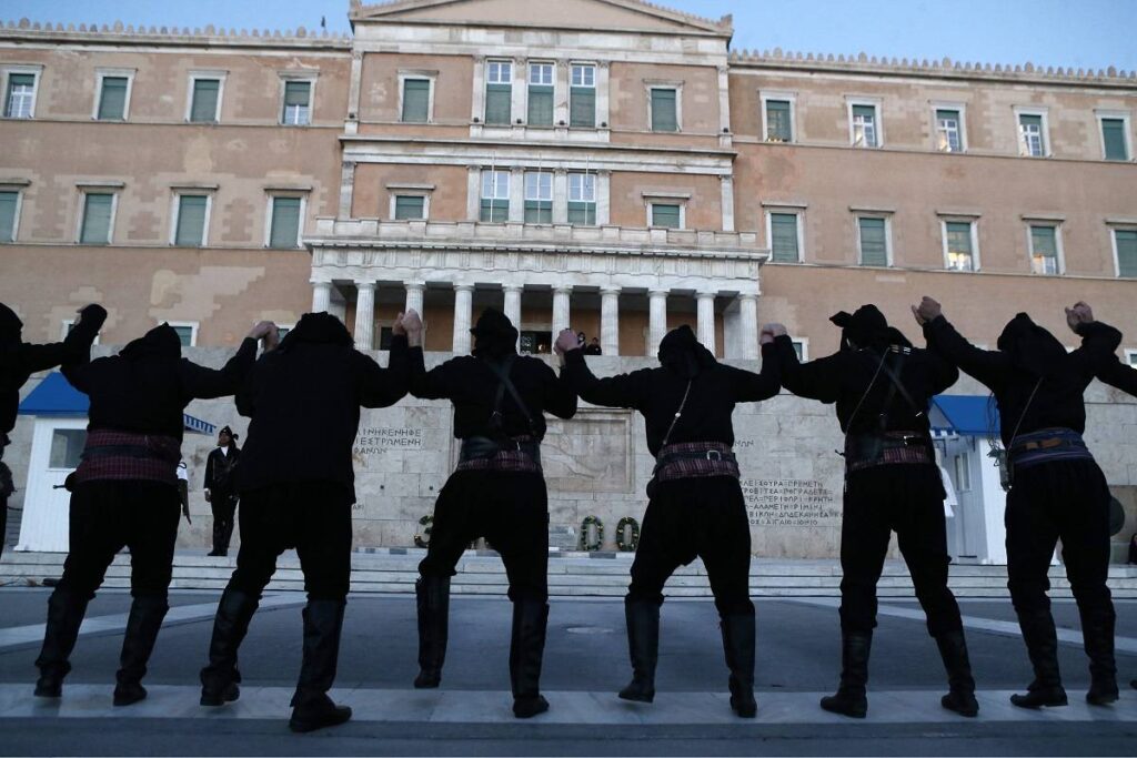 Ρίγη συγκίνησης σκόρπισε ο Πυρρίχιος χθες ημέρα μνήμης για τη Γενοκτονία των Ελλήνων του Πόντου