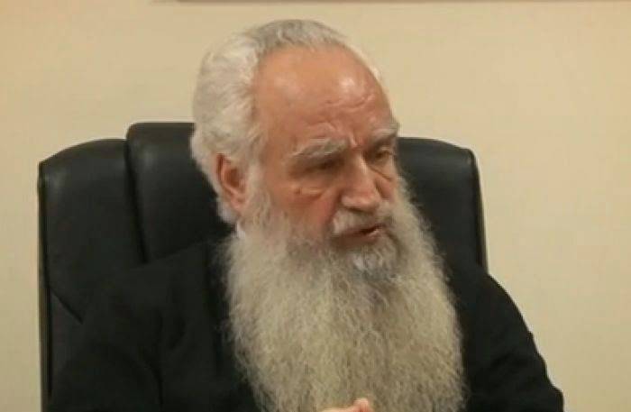 Πατέρας Θεόδωρος Ζήσης: « Ο Μητροπολίτης Νέας Ιωνίας, θα έπρεπε να οδηγηθεί σε συνοδικό δικαστήριο, για τις απόψεις του περί ομοφυλοφιλίας»