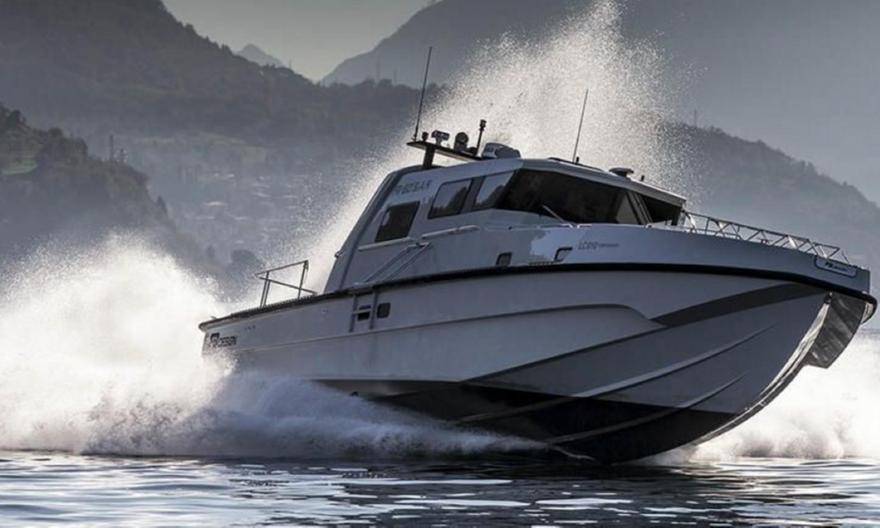 Το ταχύπλοο στο οποίο επέβαιναν ηθοποιοί της ταινίας “Γάμος αλά Ελληνικά 3” συγκρούστηκε με άλλο ταχύπλοο κοντά στην Ανάβυσσο