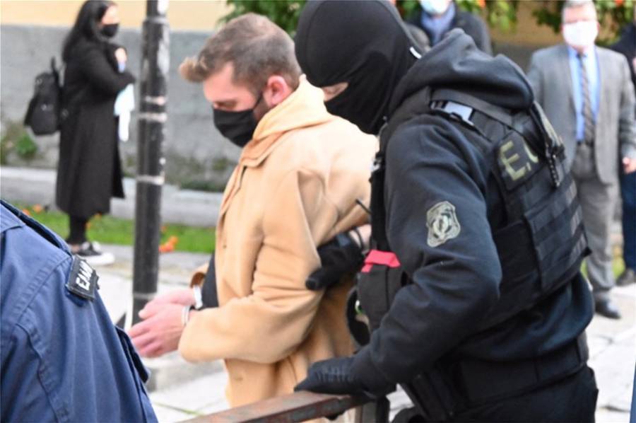 Συνεχίζεται σήμερα η δίκη του καθηγητή ιστιοπλοΐας - Ισχυρίζεται ότι τον προκάλεσε η 11χρονη