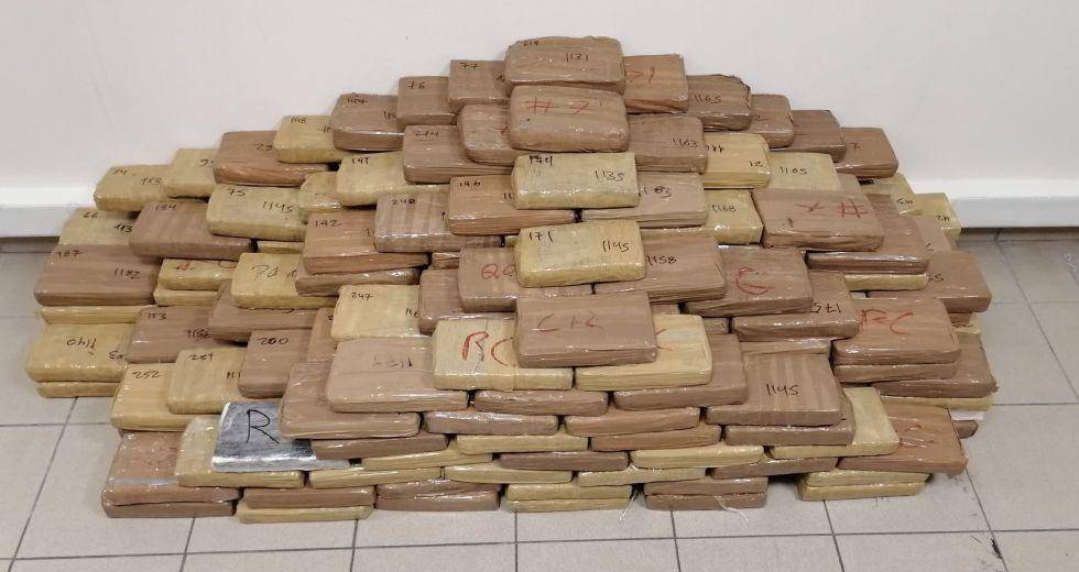 Θεσσαλονίκη: Στα χέρια των αρχών τεράστια ποσότητα κοκαΐνης