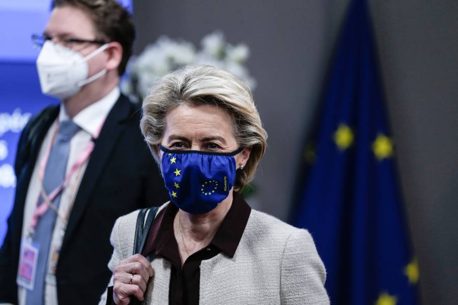 Κομισιόν για Ουκρανία: Και επίσημα χώρα «προς ένταξη»