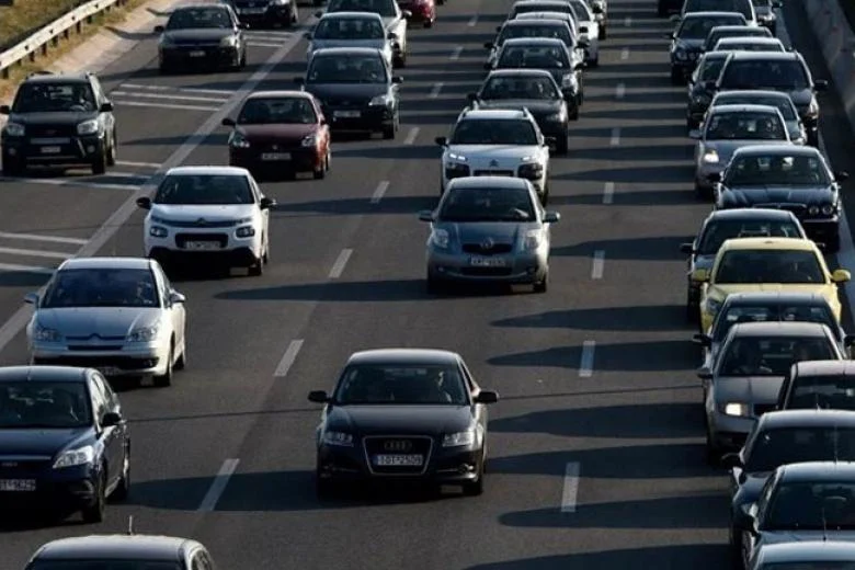 Αυτοκίνητο: Η πληρωμή των τελών κυκλοφορίας γίνεται πλέον με το μήνα