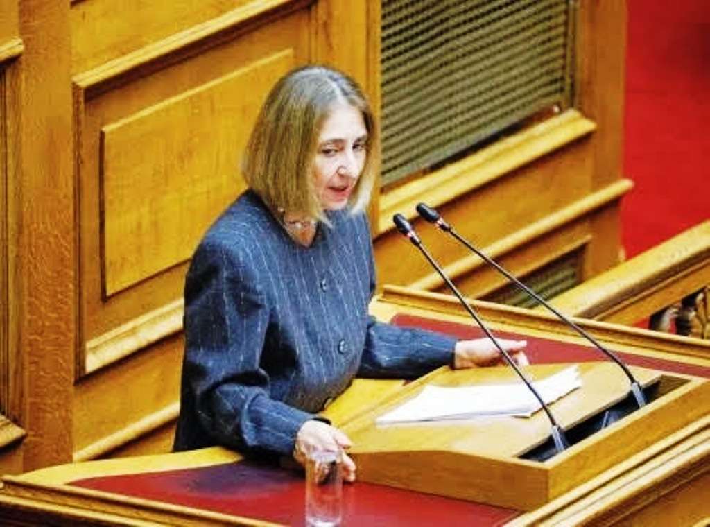 Μαρία Αθανασίου: “Υπάρχουν γυναικες που έχουν κάνει έως και 20 αμβλώσεις. Όταν η άμβλωση γίνεται δωρεάν στα δημόσια νοσοκομεία, γιατί η άλλη να μην το ξανακάνει; Είναι σαν να την επιδοτούμε”.