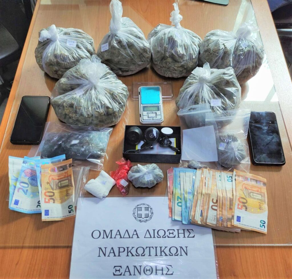 ΦΩΤΟ – Δύο συλλήψεις για ναρκωτικά στην Ξάνθη