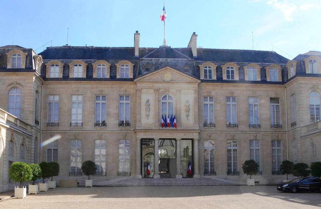 Μέτρα 25 δισεκ. ευρώ για τόνωση της αγοραστικής δύναμης των νοικοκυριών ανακοίνωσε η Γαλλική Κυβέρνηση