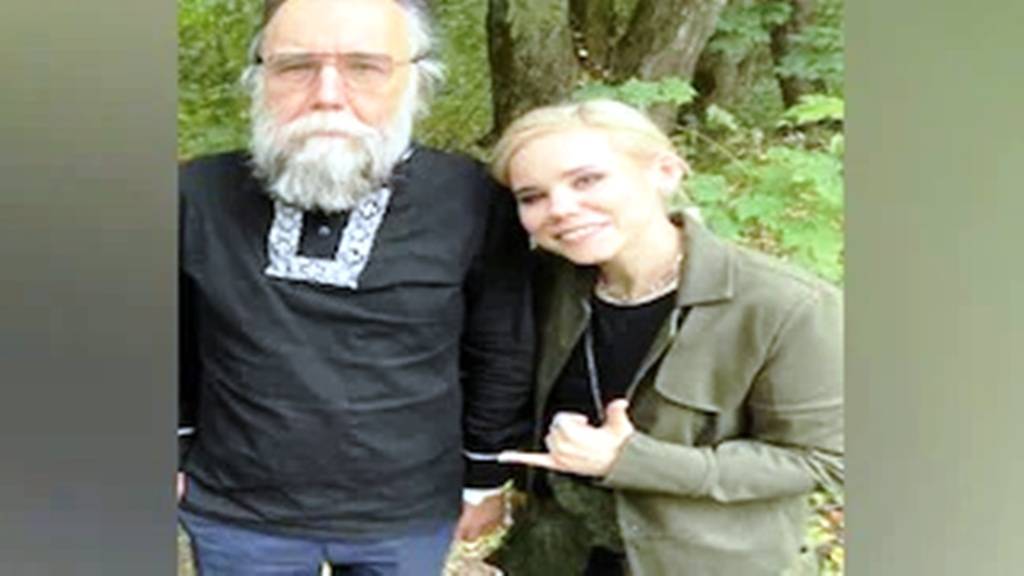 Σκοτώθηκε από έκρηξη στο αυτοκίνητό της η κόρη του φιλόσοφου Αλεξάντερ Ντούγκιν στενού συμμάχου του Βλαντιμίρ Πούτιν