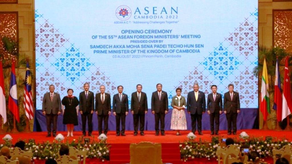 ASEAN: Η κατάσταση στην Ταϊβάν ενδέχεται να προκαλέσει «ανοικτές συρράξεις»