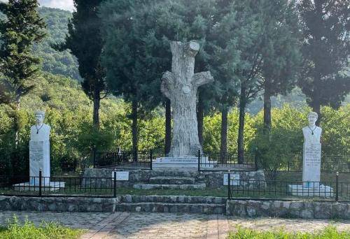 Δήμος Έδεσσας: Αποκαταστάθηκαν άμεσα οι βανδαλισμοί προτομών Μακεδονομάχων (ΦΩΤΟ)
