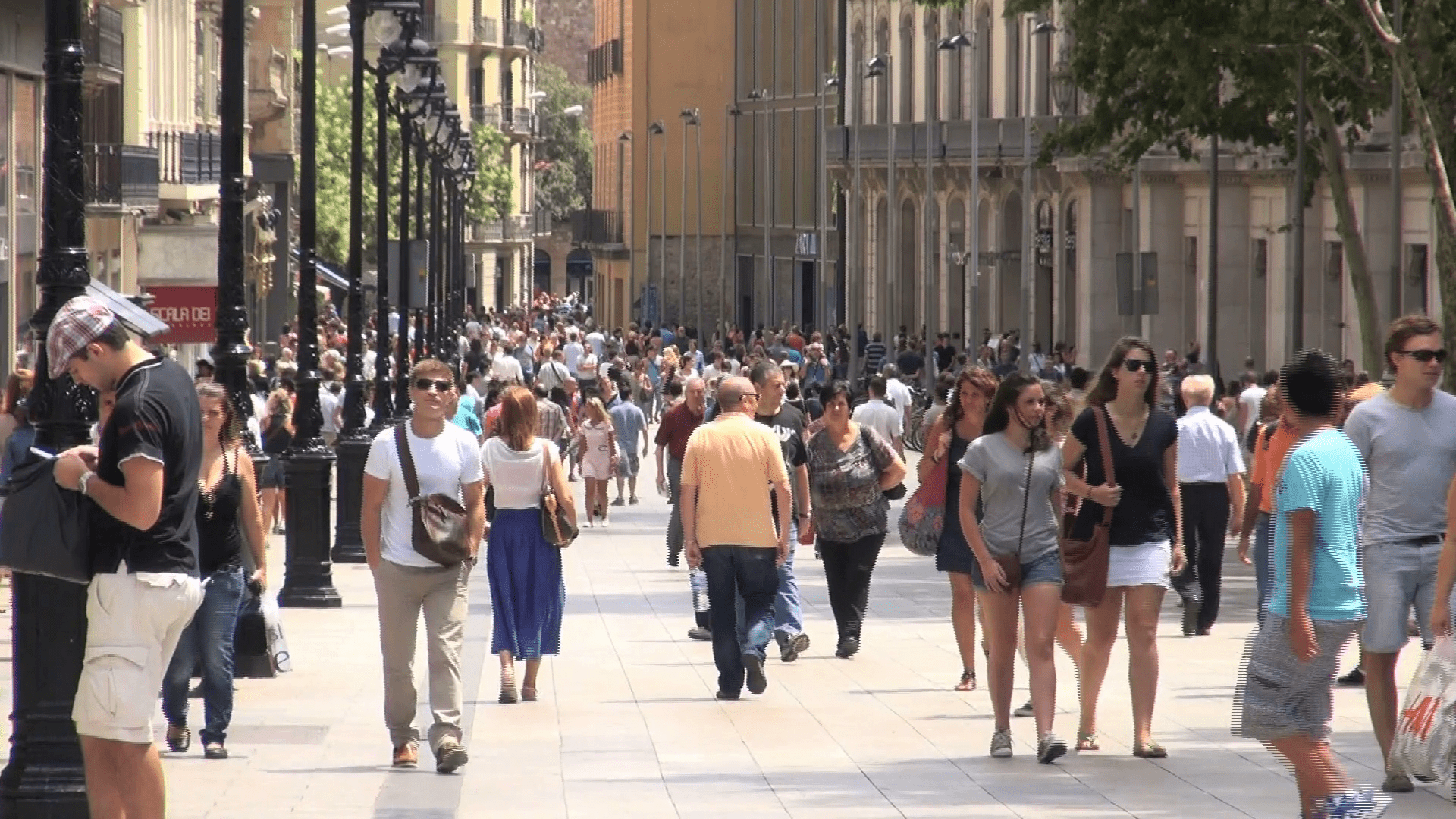 Η Ισπανία μειώνει τον ΦΠΑ στο φυσικό αέριο στο 5% από 21%