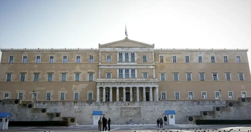 Συνεδρίαση της εξεταστικής επιτροπής για τις παρακολουθήσεις