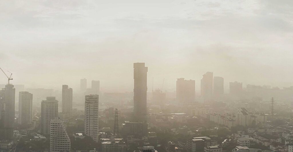 Ανακαλύφθηκε γιατί η ρύπανση του αέρα μπορεί να πυροδοτήσει καρκίνο των πνευμόνων σε όσους δεν κάπνισαν ποτέ