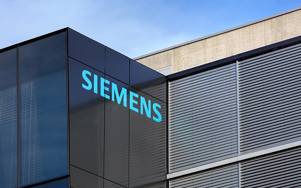 Υπόθεση Siemens: Aθώοι οι κατηγορούμενοι λόγω παραγραφής
