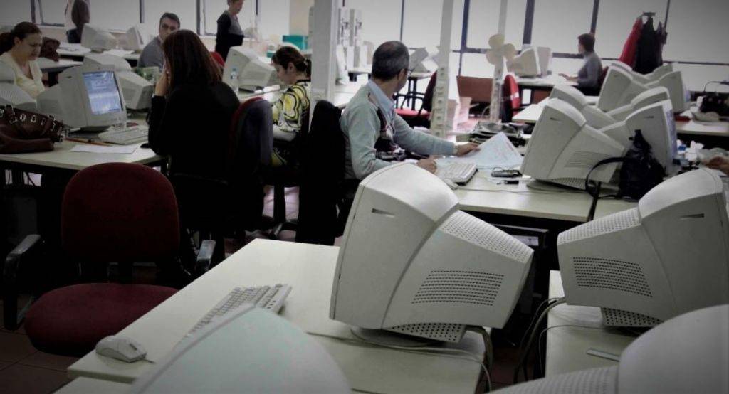 Voucher ανέργων 30 – 49: Οι ωφελούμενοι περιμένουν να πληρωθούν από τον Ιούνιο