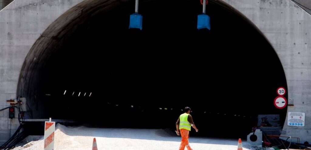 Κλειστή από αύριο η σήραγγα των Τεμπών λόγω εργασιών