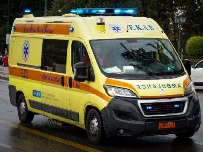 Βέροια: Σχηματίστηκε δικογραφία σε βάρος 56χρονου που χτύπησε και εξύβρισε διασώστη του ΕΚΑΒ σε ασθενοφόρο