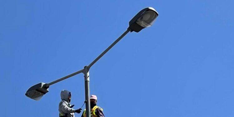 Θεσσαλονίκη: Εργασίες ηλεκτροφωτισμού και σηματοδοσίας από την ΠΚΜ κοντά στη Σίνδο