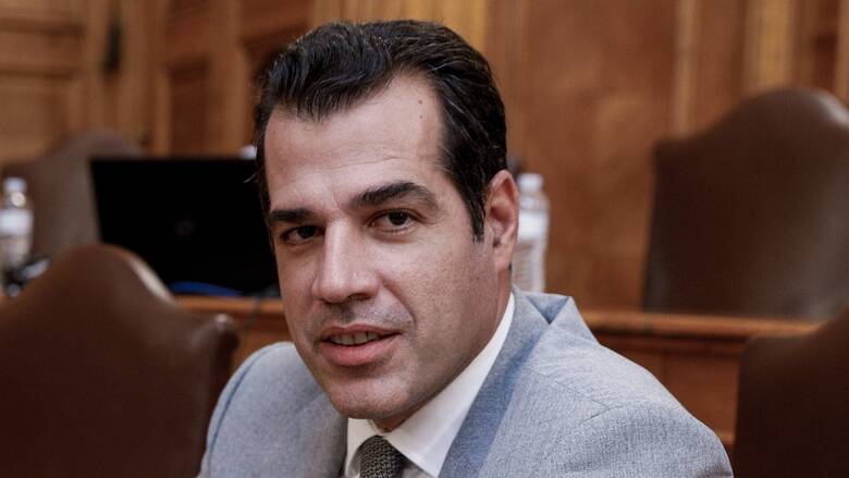 Πλεύρης: Διαγράφονται τα πρόστιμα στους άνω των 60 που εμβολιάστηκαν