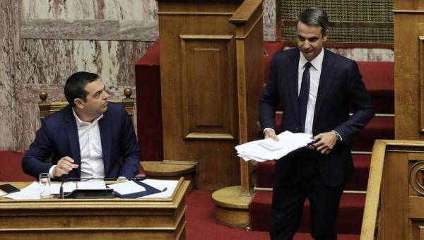 Κόντρα Μητσοτάκη – Τσίπρα στη Βουλή για την ακρίβεια