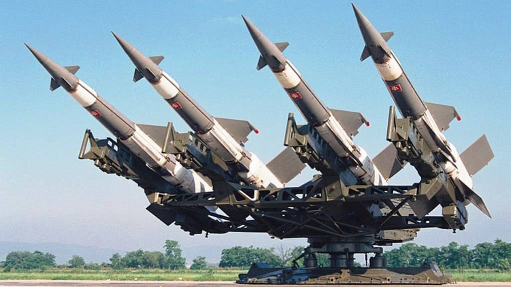 Συστοιχίες Ρωσικής αντιαεροπορικής άμυνας ενεργοποιήθηκαν στην πόλη Αρμάνσκ της Κριμαίας